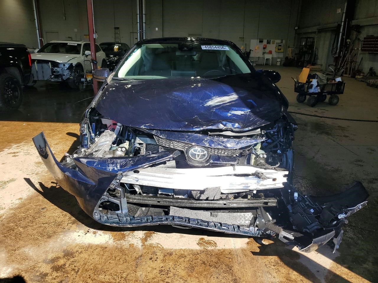 Vehicle/143292_05.jpg