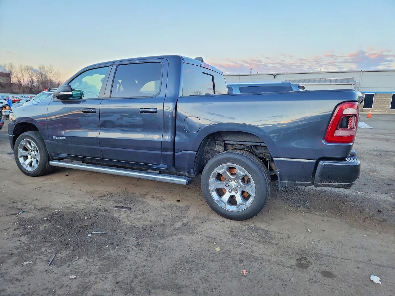 https://f005.backblazeb2.com/file/img-partshotlines-com/Inventory/NE228/Vehicle/143293_02.jpg