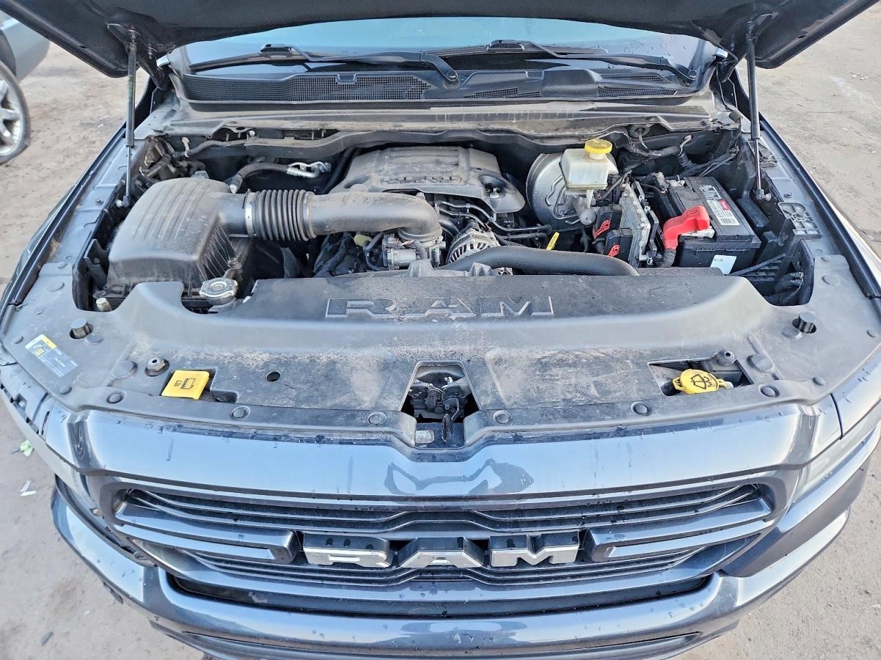 https://f005.backblazeb2.com/file/img-partshotlines-com/Inventory/NE228/Vehicle/143293_11.jpg