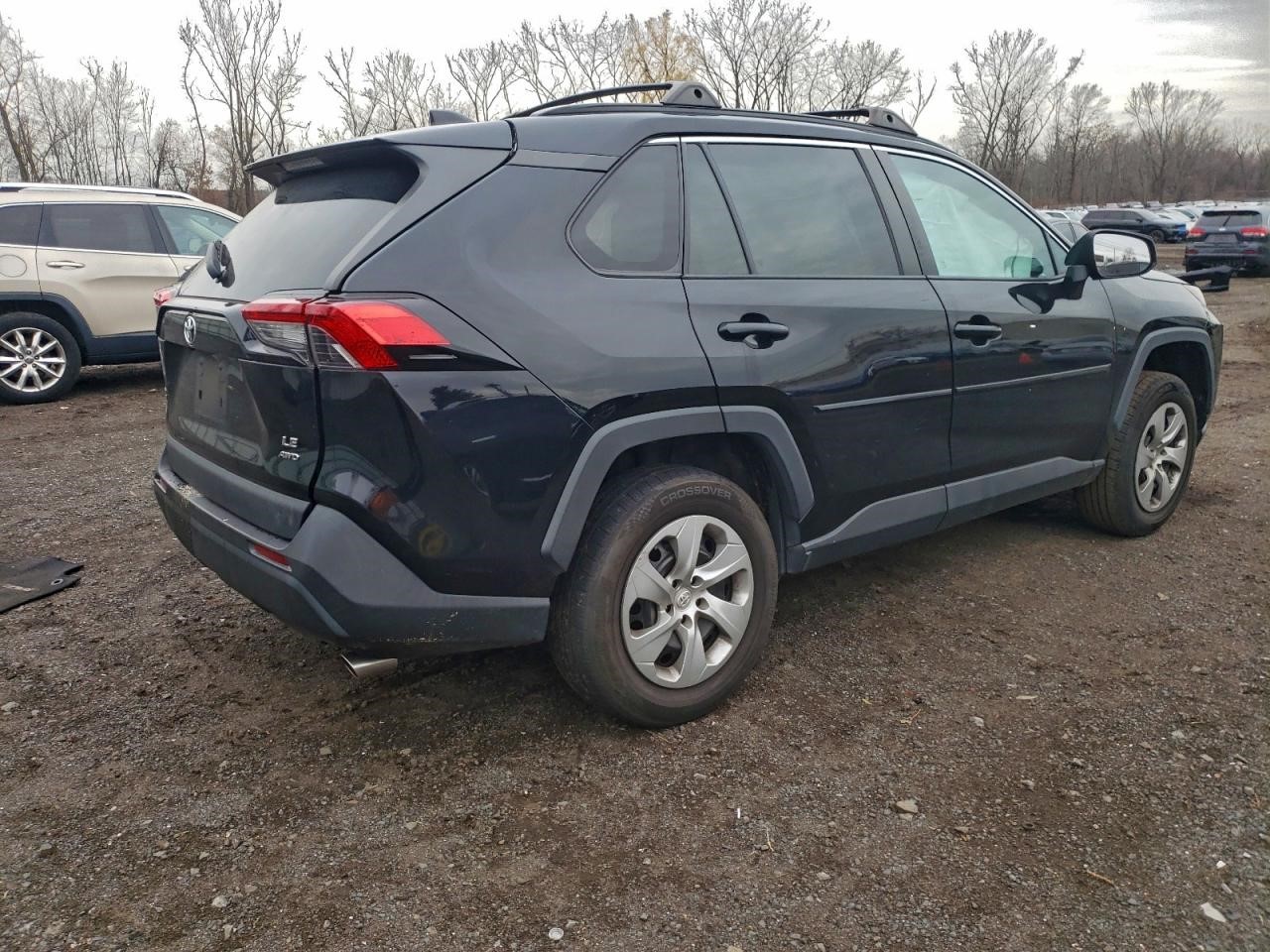 Vehicle/143298_03.jpg