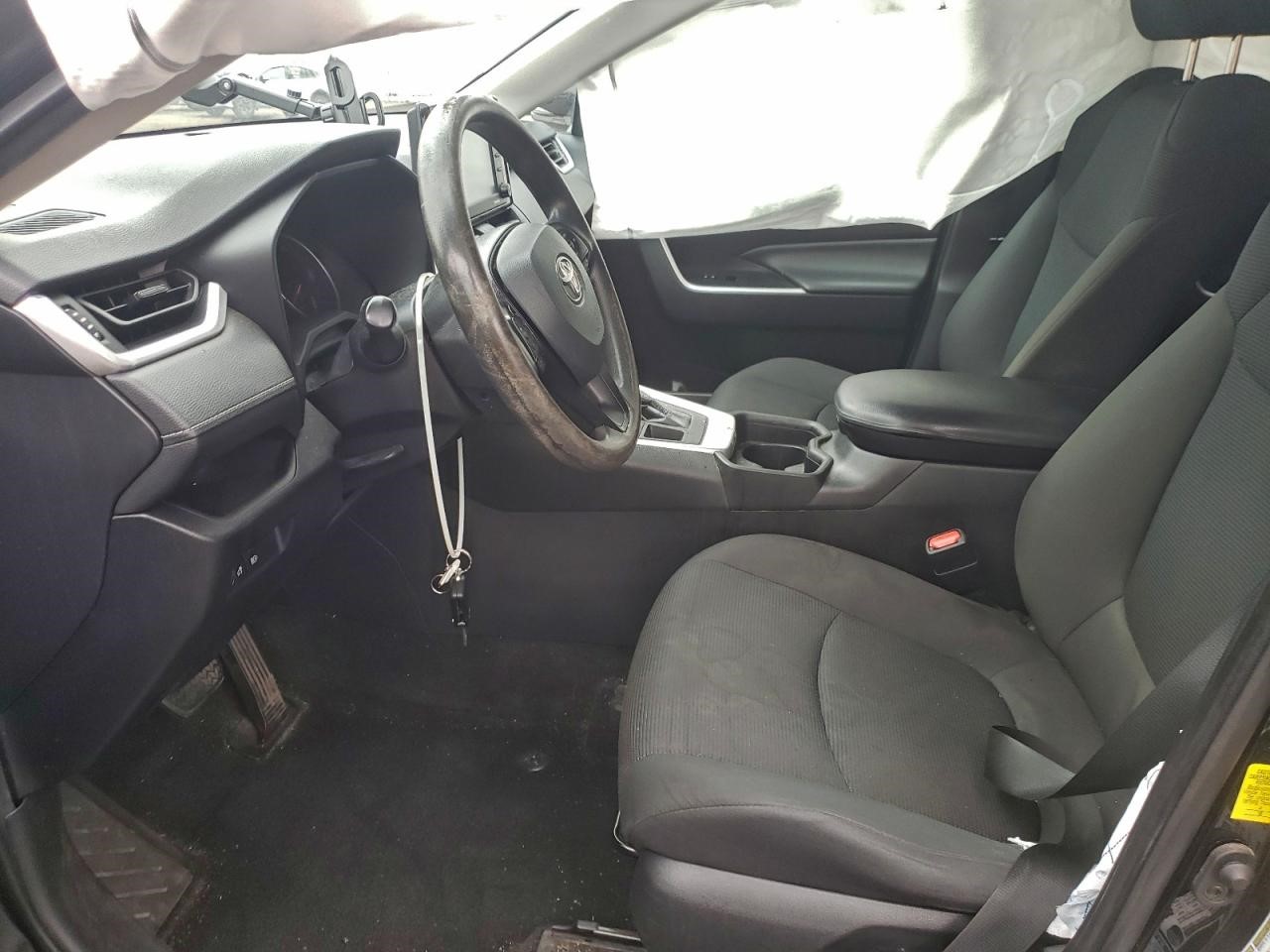 Vehicle/143298_07.jpg
