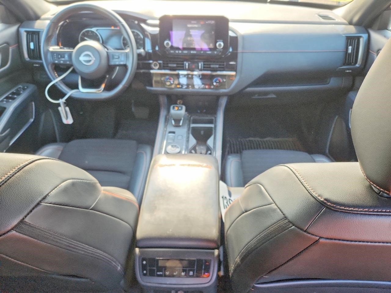 https://f005.backblazeb2.com/file/img-partshotlines-com/Inventory/NE228/Vehicle/143364_08.jpg