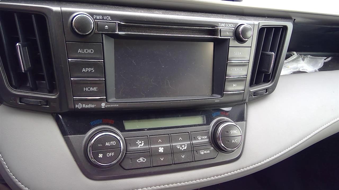 https://f005.backblazeb2.com/file/img-partshotlines-com/Inventory/NE228/Vehicle/143508_11.jpg