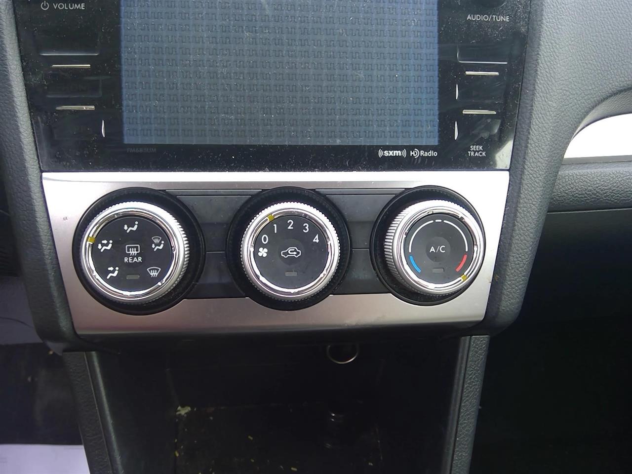 Vehicle/143517_12.jpg