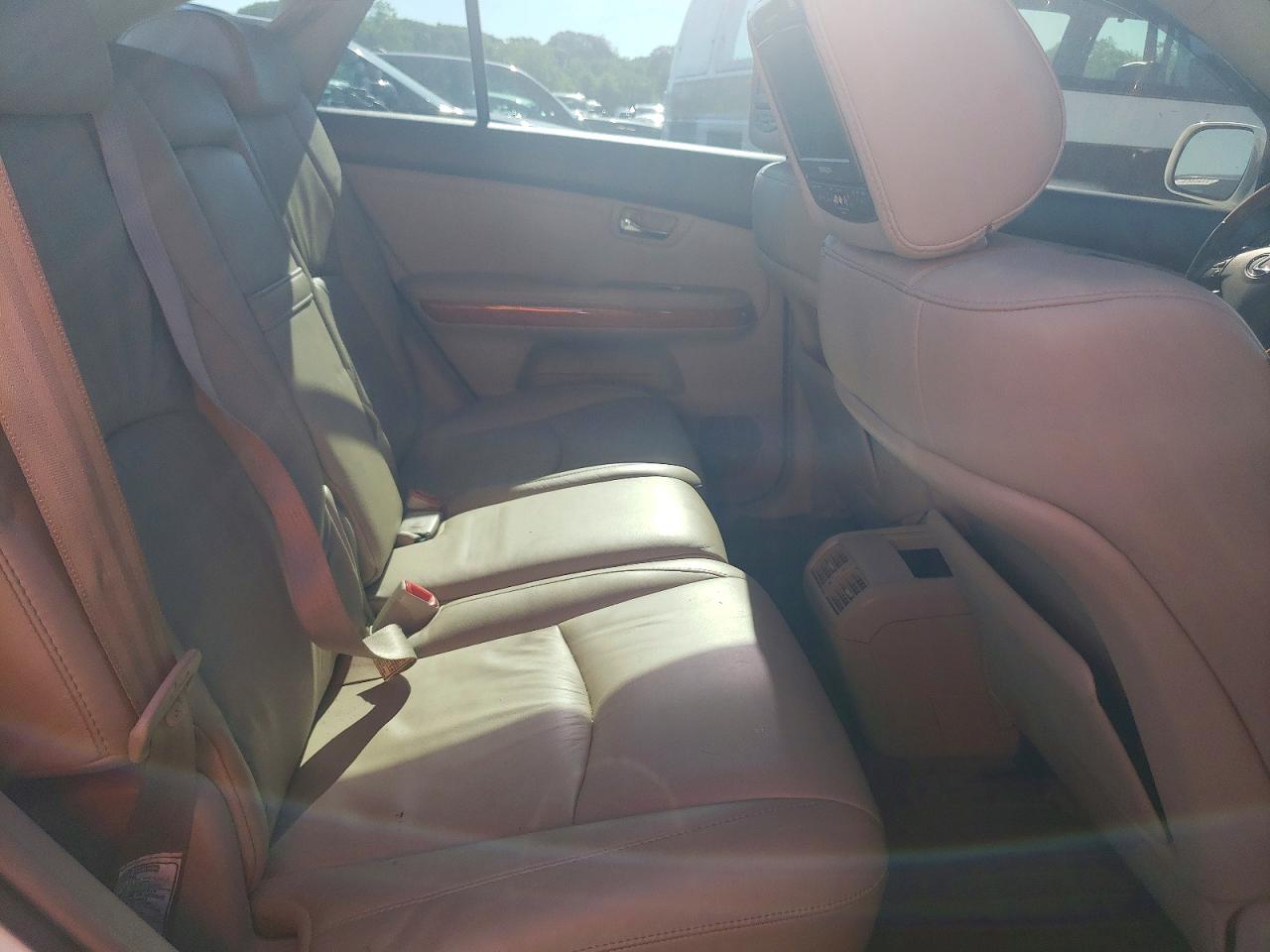 https://f005.backblazeb2.com/file/img-partshotlines-com/Inventory/NE228/Vehicle/143533_10.jpg