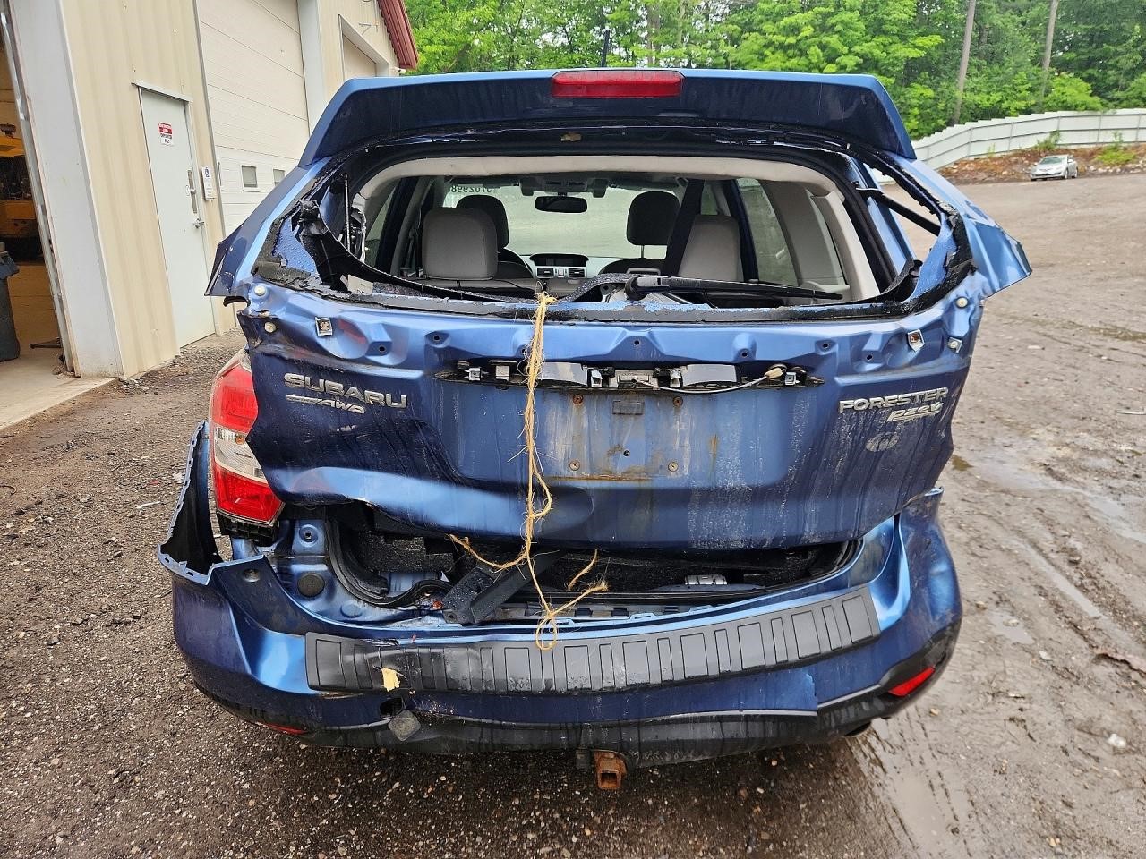 Vehicle/143656_06.jpg