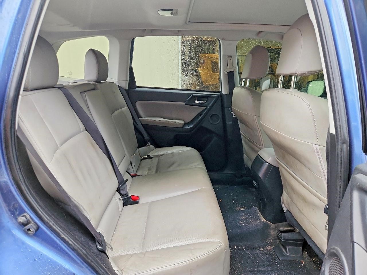 Vehicle/143656_11.jpg