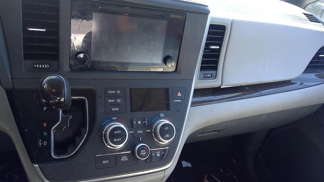 https://f005.backblazeb2.com/file/img-partshotlines-com/Inventory/NE228/Vehicle/143705_11.jpg