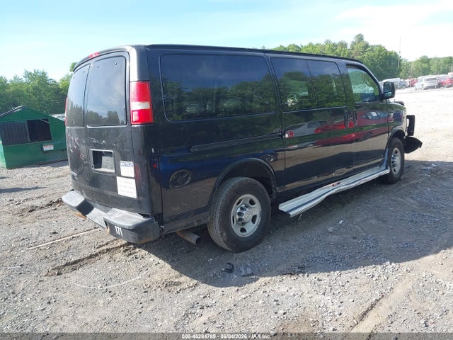 https://f005.backblazeb2.com/file/img-partshotlines-com/Inventory/NE228/Vehicle/143755_04.jpg