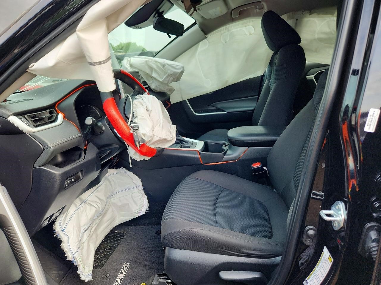 https://f005.backblazeb2.com/file/img-partshotlines-com/Inventory/NE228/Vehicle/143786_07.jpg