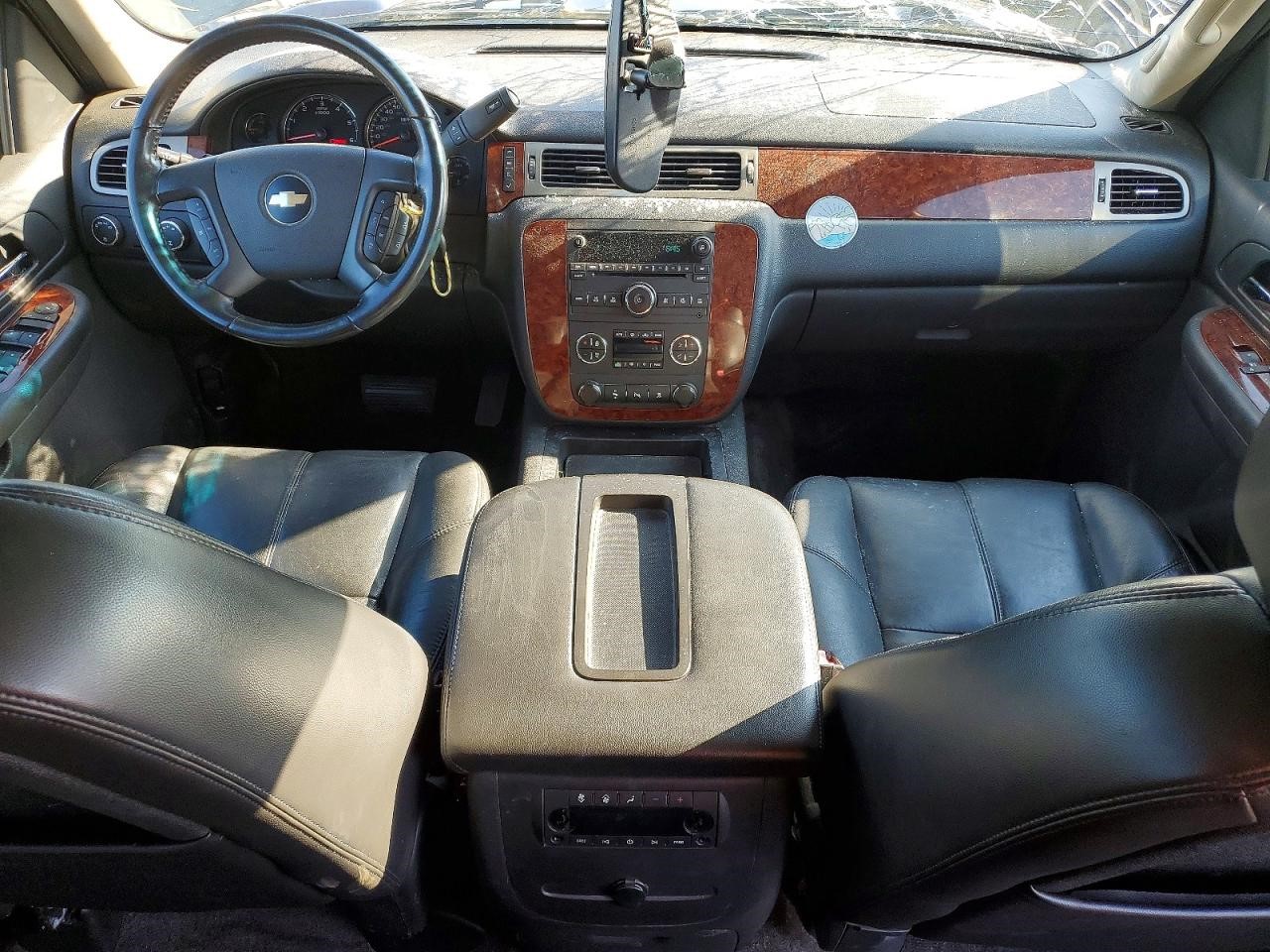 https://f005.backblazeb2.com/file/img-partshotlines-com/Inventory/NE228/Vehicle/143841_08.jpg