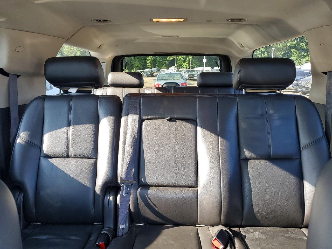 https://f005.backblazeb2.com/file/img-partshotlines-com/Inventory/NE228/Vehicle/143841_10.jpg
