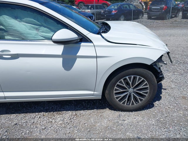 https://f005.backblazeb2.com/file/img-partshotlines-com/Inventory/NE228/Vehicle/143855_06.jpg