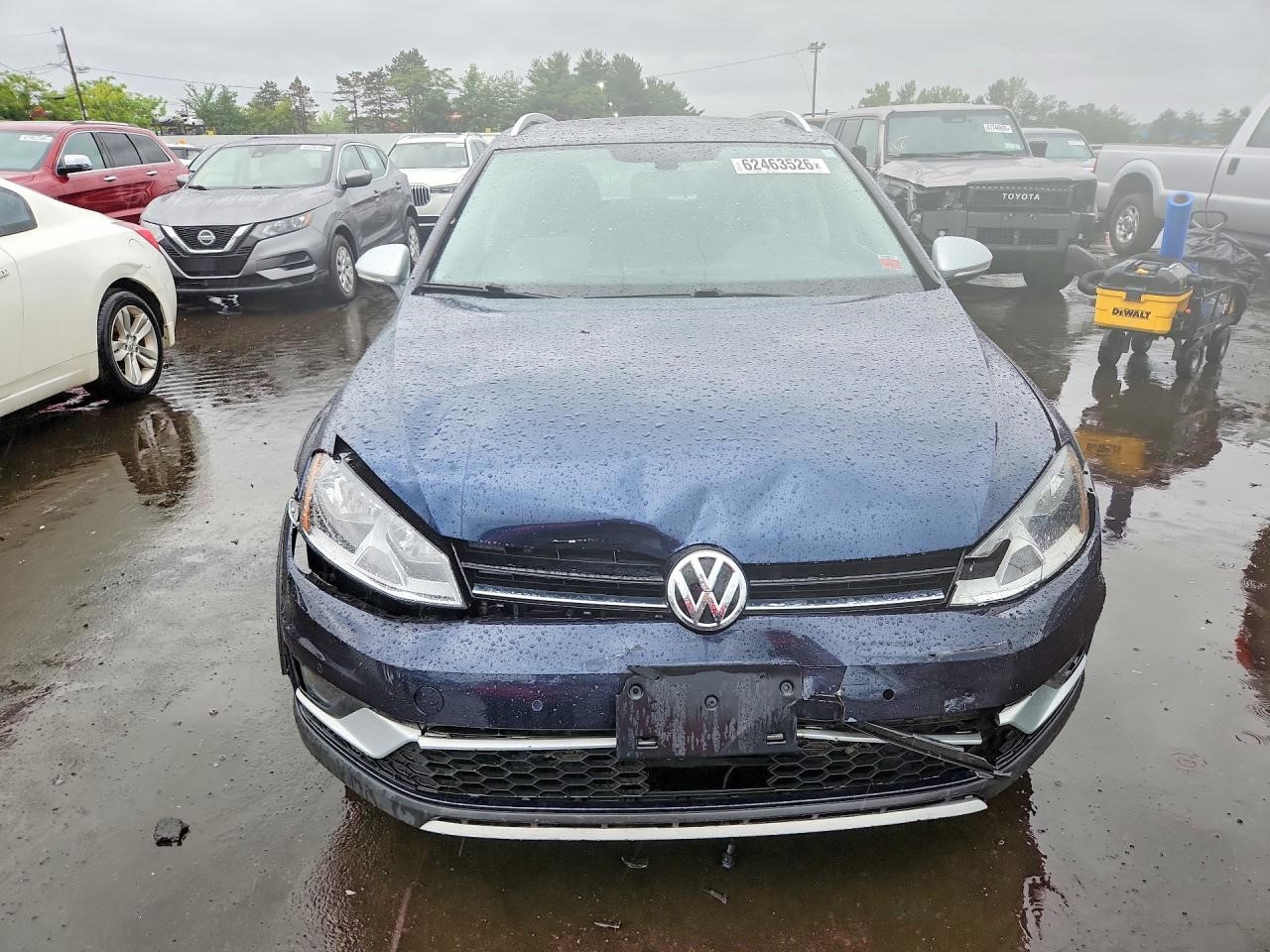 https://f005.backblazeb2.com/file/img-partshotlines-com/Inventory/NE228/Vehicle/143863_05.jpg