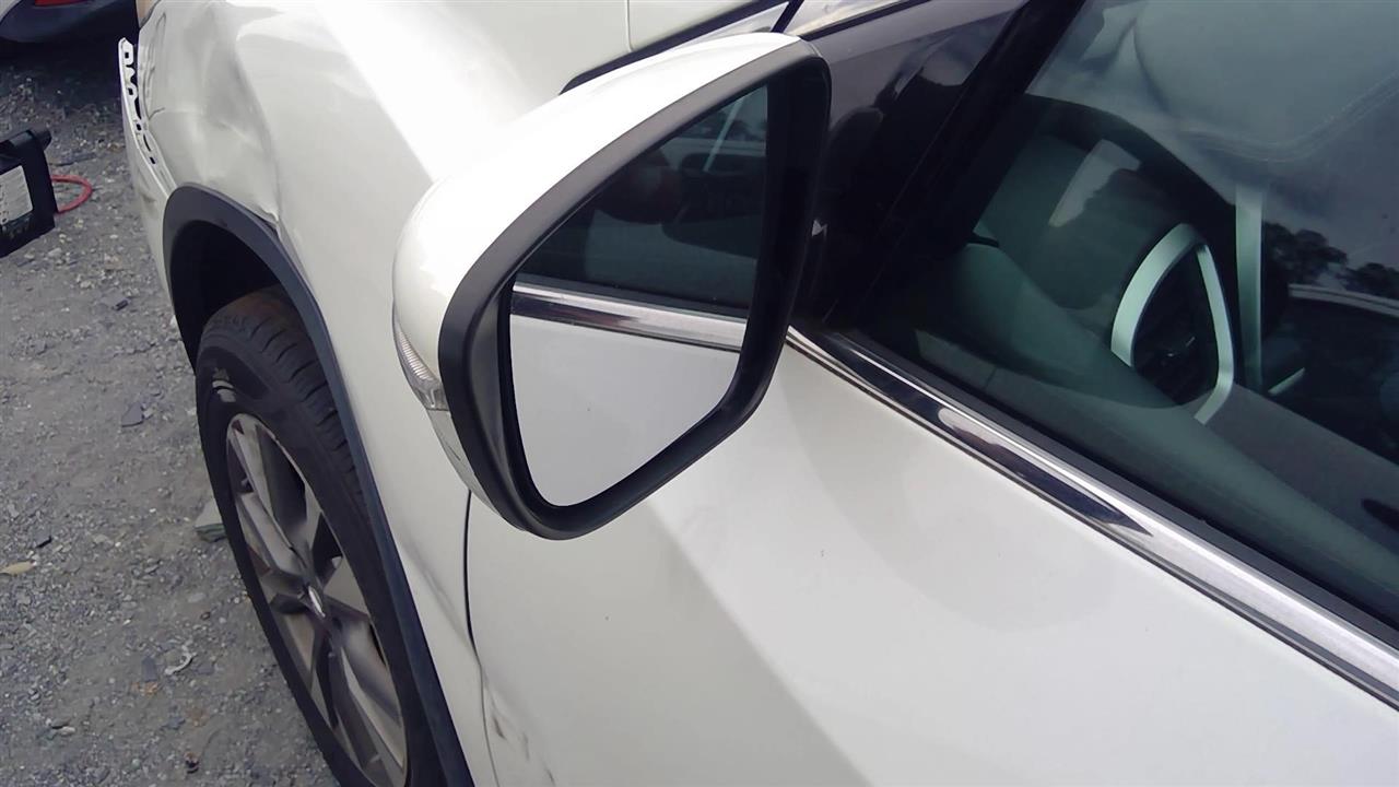 https://f005.backblazeb2.com/file/img-partshotlines-com/Inventory/NE228/Vehicle/143924_04.jpg