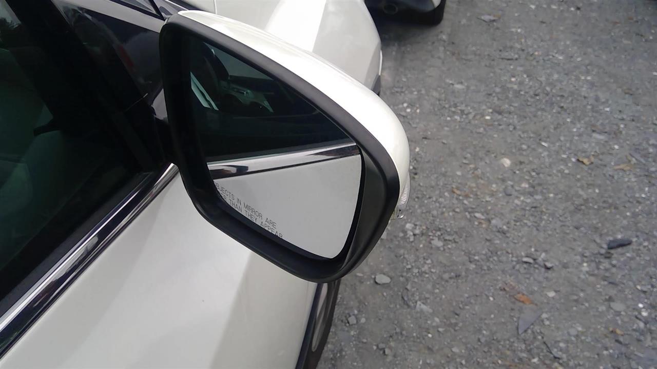 https://f005.backblazeb2.com/file/img-partshotlines-com/Inventory/NE228/Vehicle/143924_10.jpg