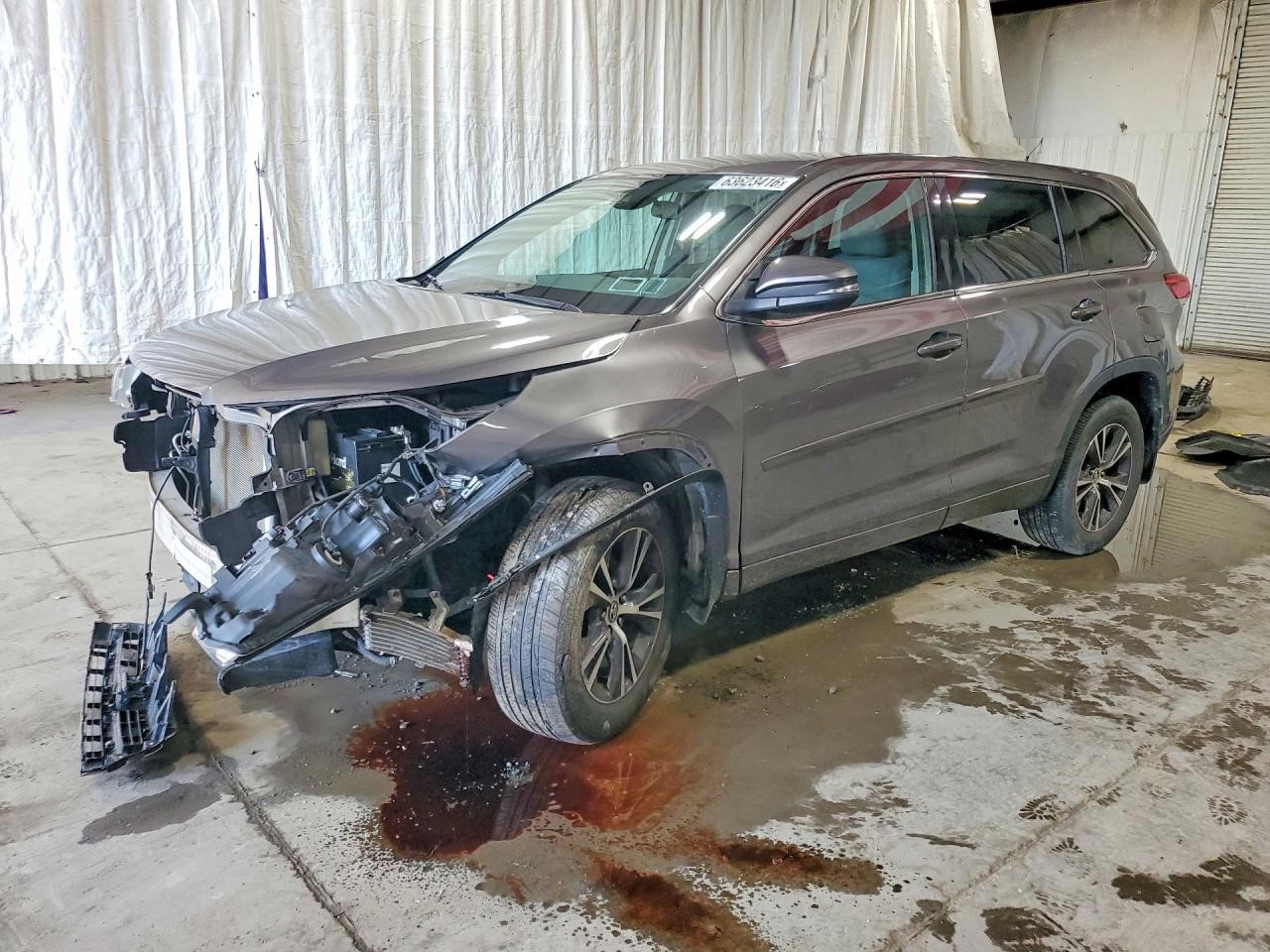 Vehicle/143982_01.jpg