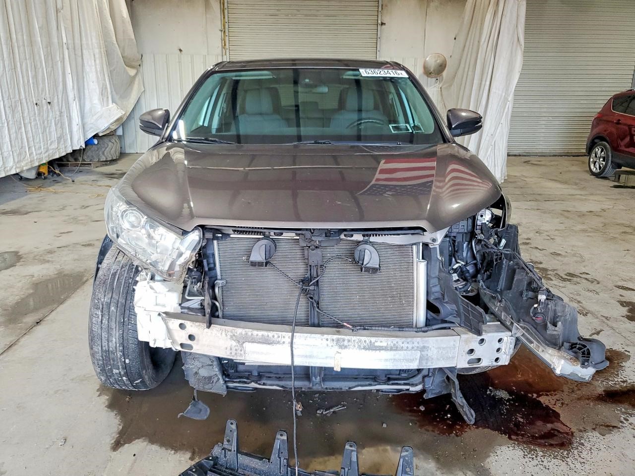 Vehicle/143982_05.jpg