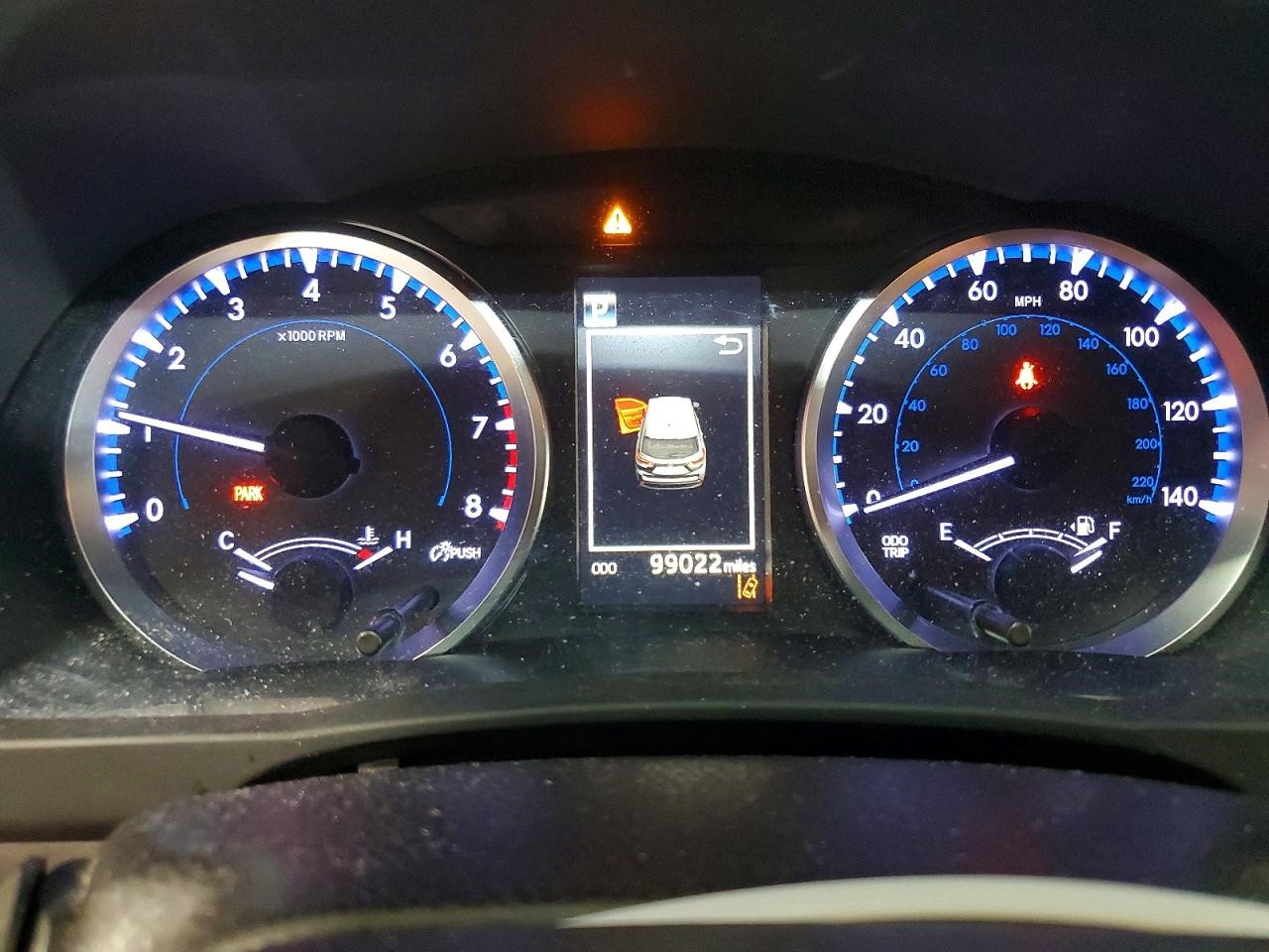 Vehicle/143982_09.jpg