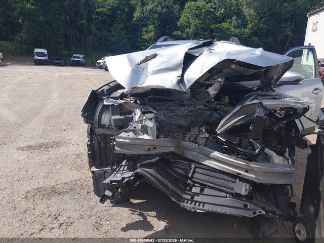 Vehicle/143998_06.jpg