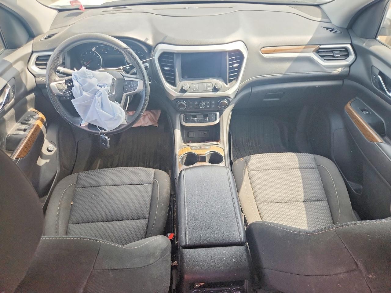 https://f005.backblazeb2.com/file/img-partshotlines-com/Inventory/NE228/Vehicle/144016_08.jpg