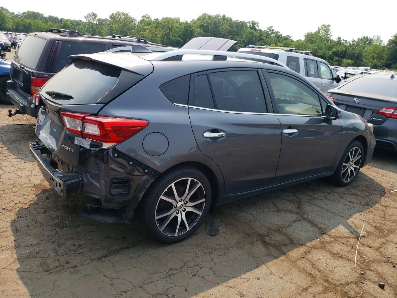 Vehicle/144048_03.jpg