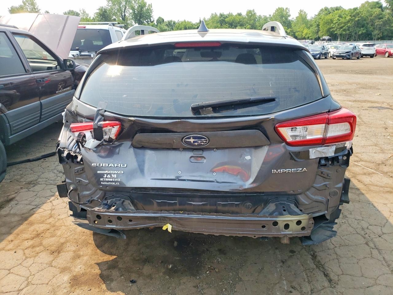 Vehicle/144048_06.jpg