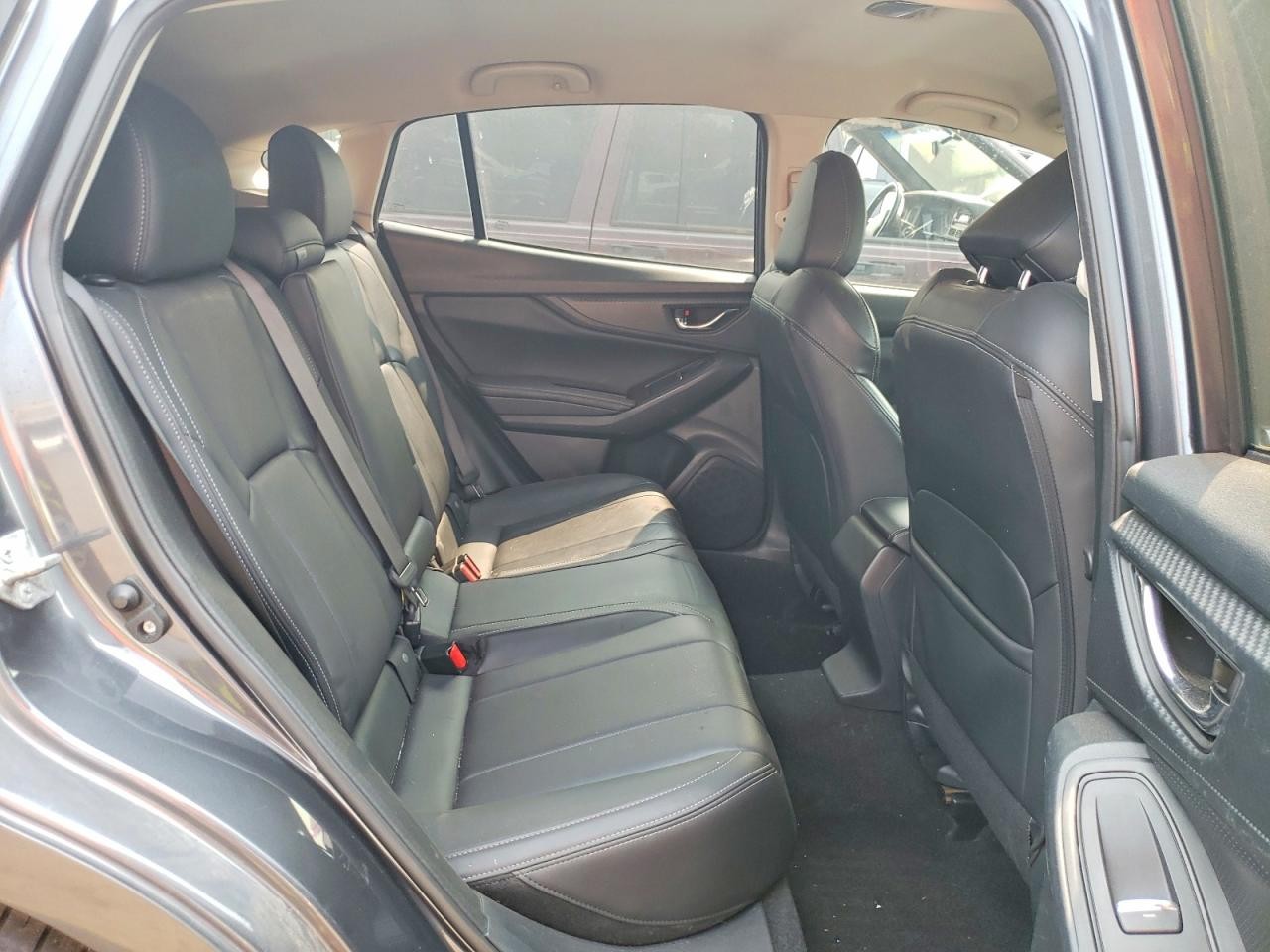 Vehicle/144048_10.jpg