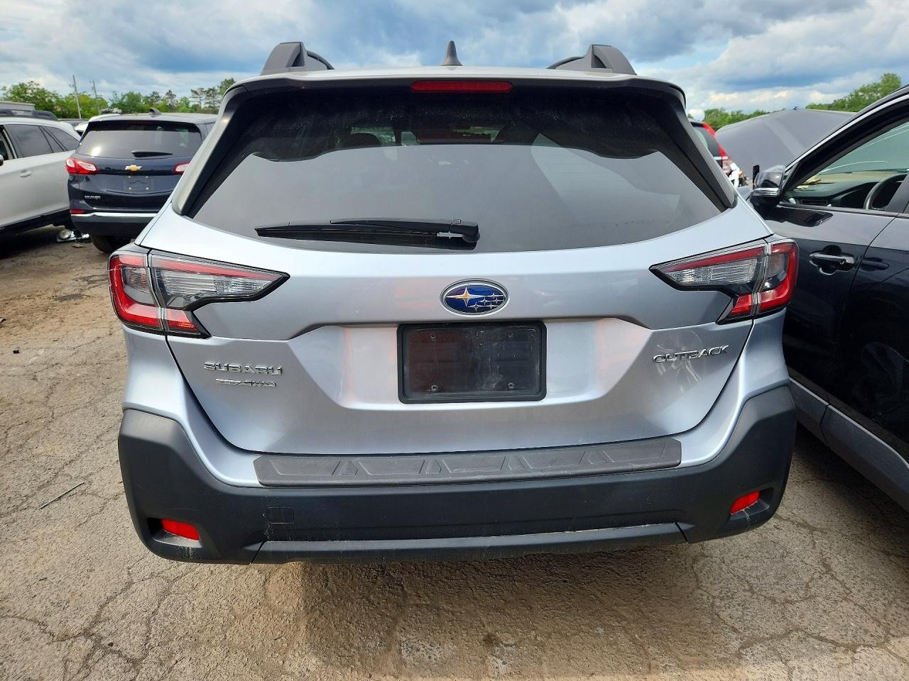 Vehicle/144052_06.jpg