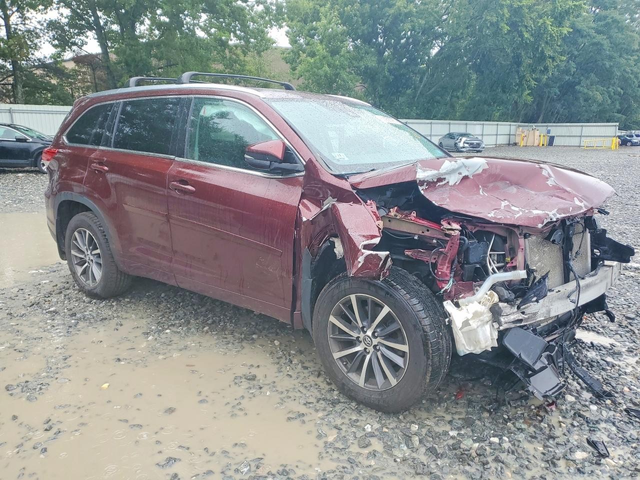 Vehicle/144065_04.jpg