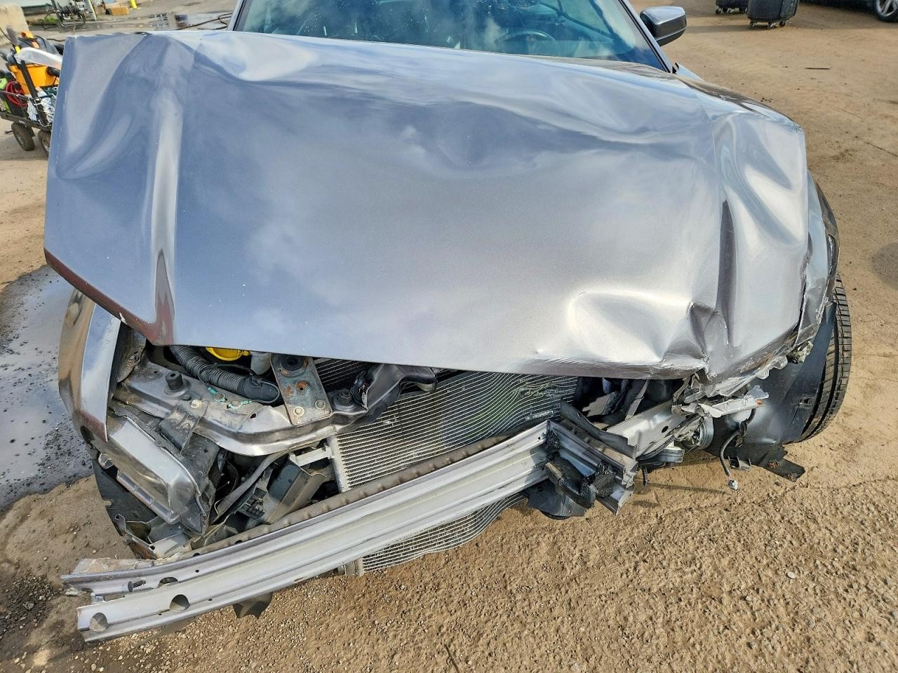 https://f005.backblazeb2.com/file/img-partshotlines-com/Inventory/NE228/Vehicle/144178_11.jpg