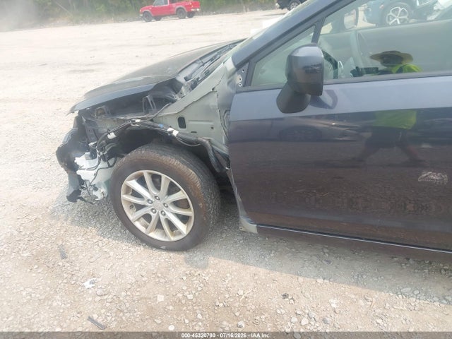 Vehicle/144195_06.jpg