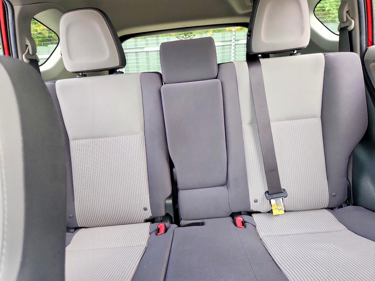 https://f005.backblazeb2.com/file/img-partshotlines-com/Inventory/NE228/Vehicle/144228_10.jpg
