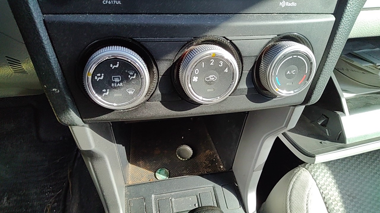 https://f005.backblazeb2.com/file/img-partshotlines-com/Inventory/NE228/Vehicle/144275_12.jpg