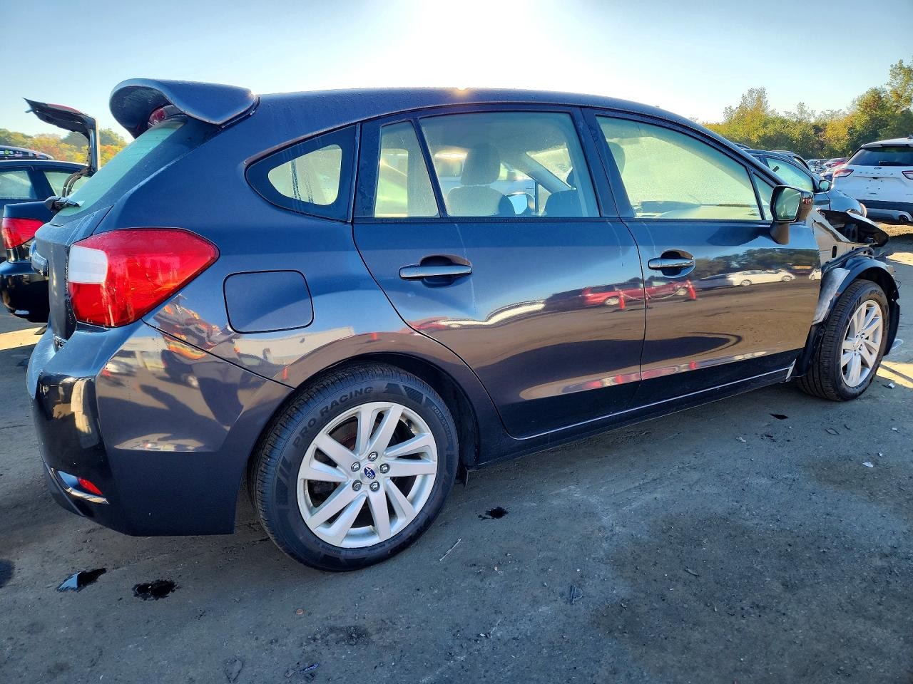 Vehicle/144356_03.jpg