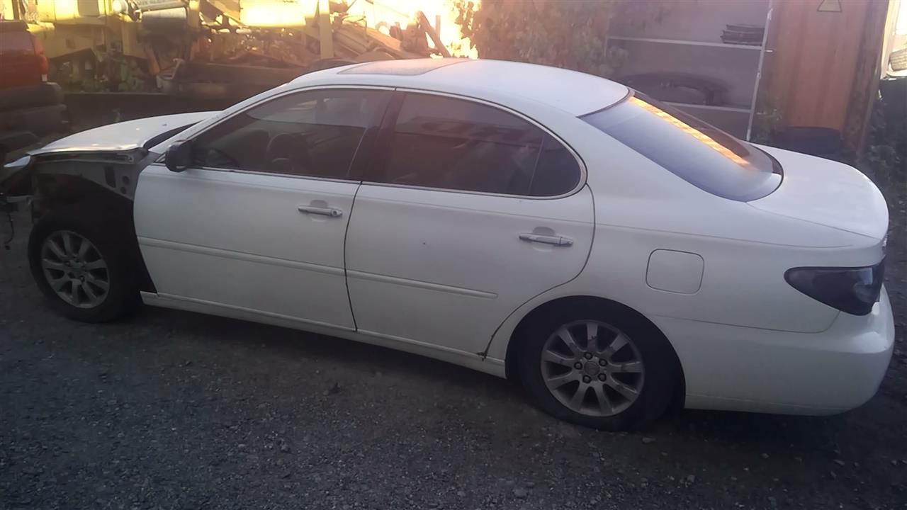 https://f005.backblazeb2.com/file/img-partshotlines-com/Inventory/NE229/Vehicle/18659_02.jpg