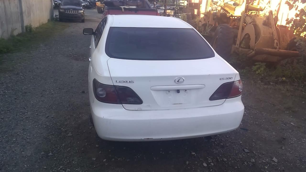 https://f005.backblazeb2.com/file/img-partshotlines-com/Inventory/NE229/Vehicle/18659_03.jpg