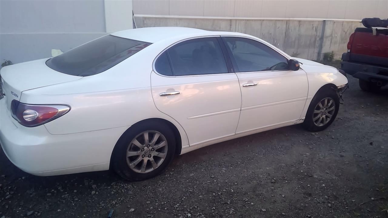 https://f005.backblazeb2.com/file/img-partshotlines-com/Inventory/NE229/Vehicle/18659_04.jpg