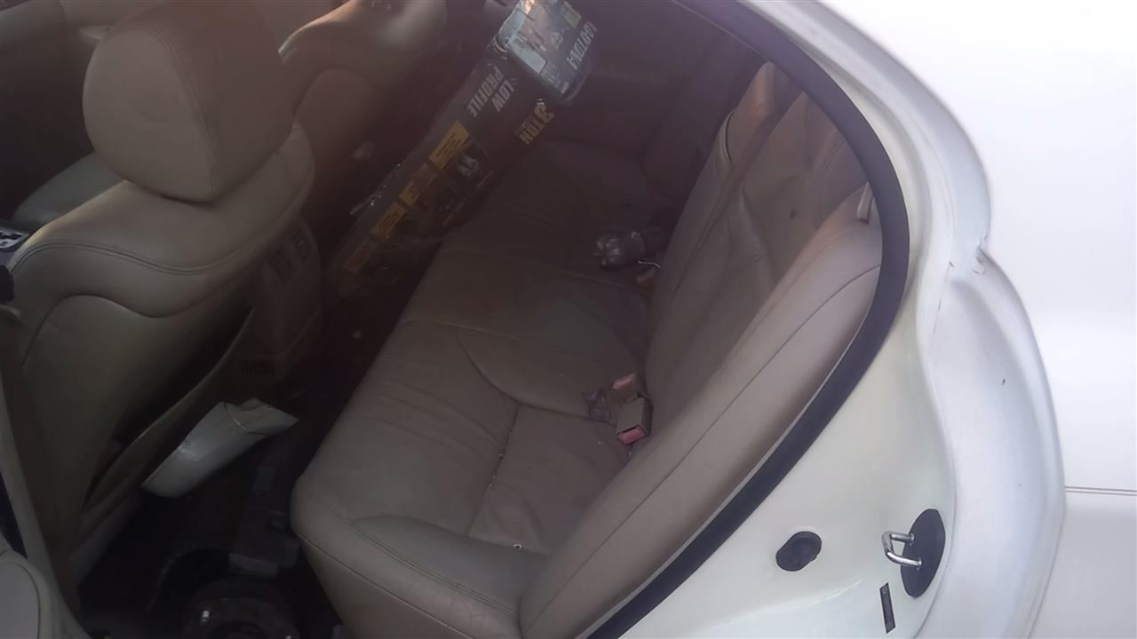 https://f005.backblazeb2.com/file/img-partshotlines-com/Inventory/NE229/Vehicle/18659_10.jpg