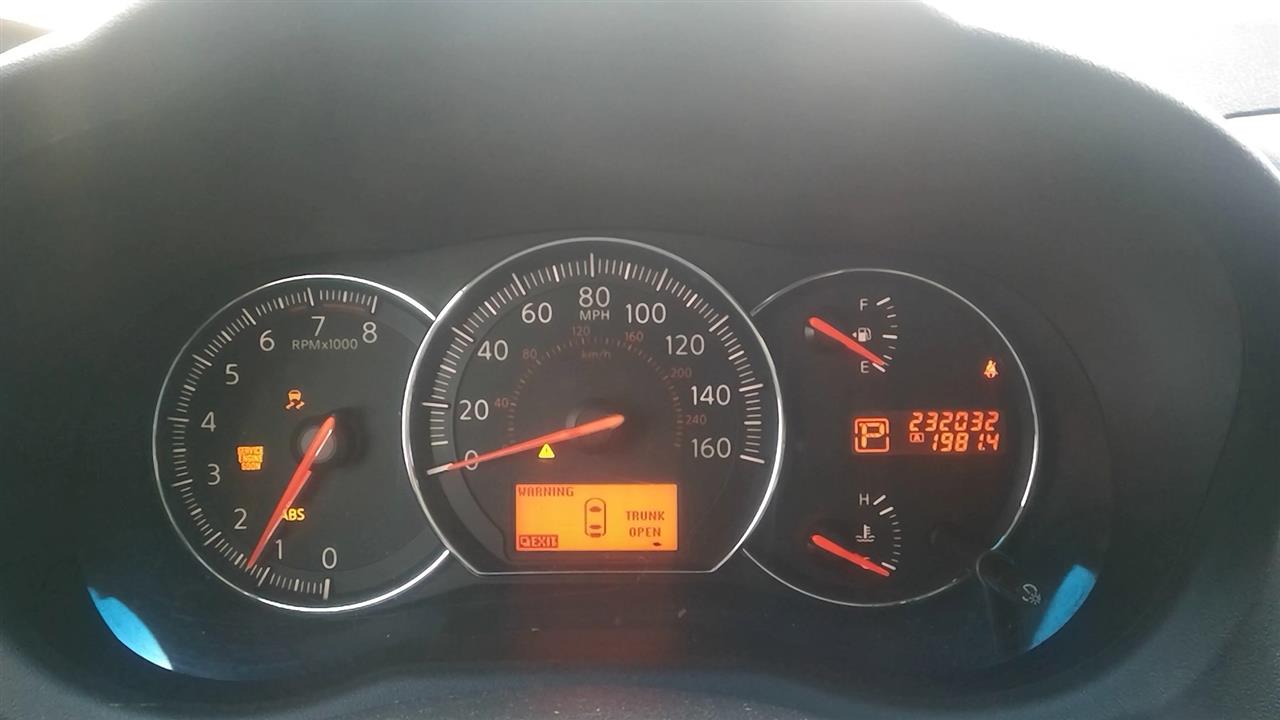 https://f005.backblazeb2.com/file/img-partshotlines-com/Inventory/NE229/Vehicle/19201_07.jpg