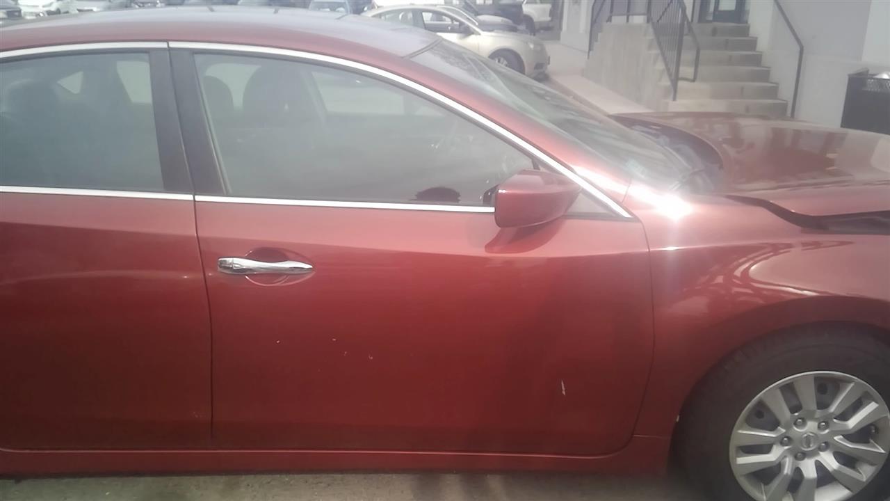 https://f005.backblazeb2.com/file/img-partshotlines-com/Inventory/NE229/Vehicle/19919_04.jpg