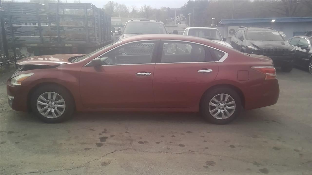 https://f005.backblazeb2.com/file/img-partshotlines-com/Inventory/NE229/Vehicle/19919_06.jpg