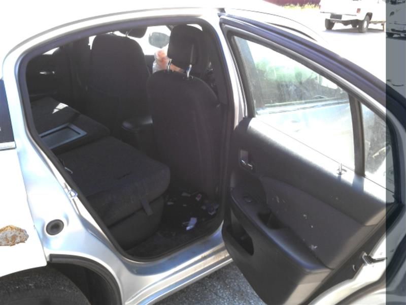 https://f005.backblazeb2.com/file/img-partshotlines-com/Inventory/NE231/Vehicle/10626_11.jpg