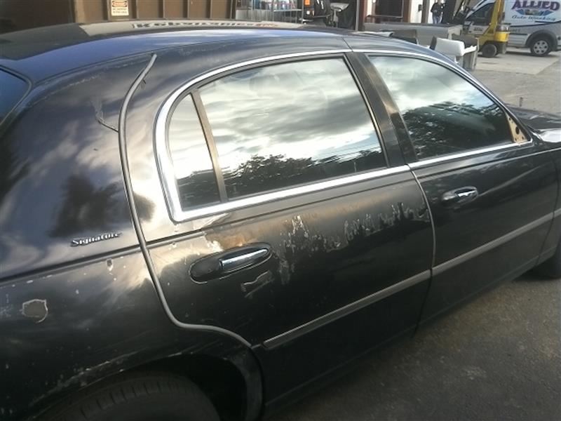 https://f005.backblazeb2.com/file/img-partshotlines-com/Inventory/NE231/Vehicle/12273_10.jpg
