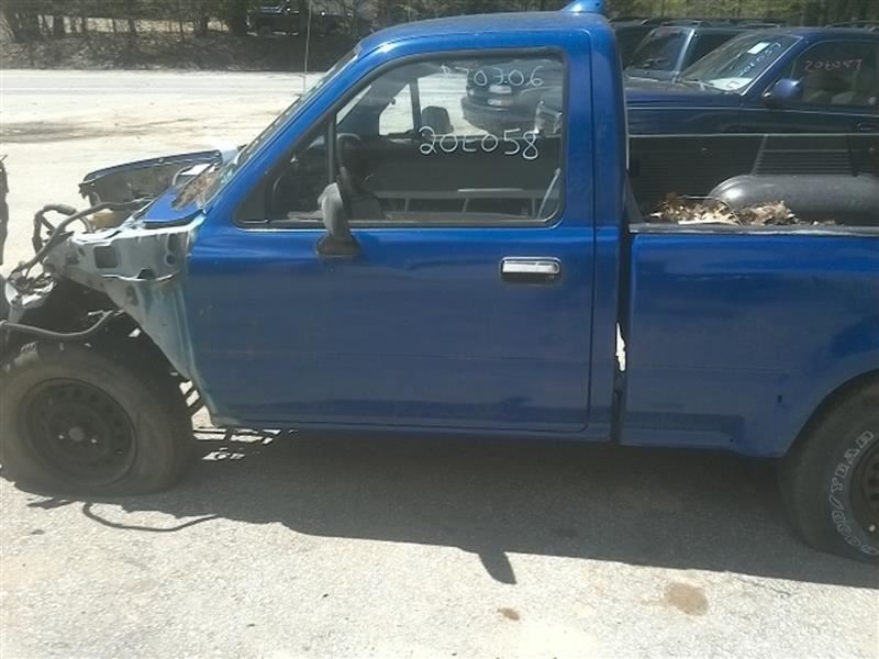 https://f005.backblazeb2.com/file/img-partshotlines-com/Inventory/NE231/Vehicle/15216_06.jpg