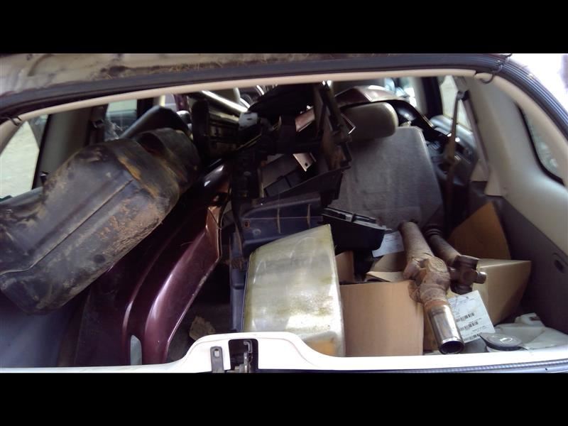 https://f005.backblazeb2.com/file/img-partshotlines-com/Inventory/NE231/Vehicle/16502_08.jpg