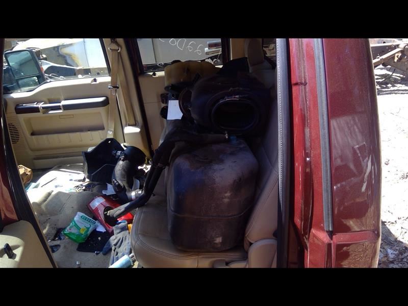 https://f005.backblazeb2.com/file/img-partshotlines-com/Inventory/NE231/Vehicle/16738_12.jpg