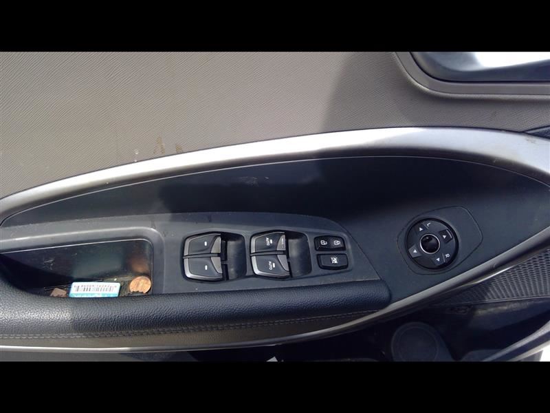 https://f005.backblazeb2.com/file/img-partshotlines-com/Inventory/NE231/Vehicle/16830_10.jpg