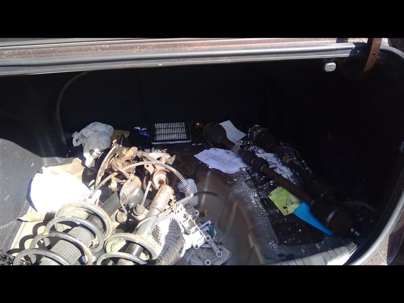 https://f005.backblazeb2.com/file/img-partshotlines-com/Inventory/NE231/Vehicle/16951_10.jpg