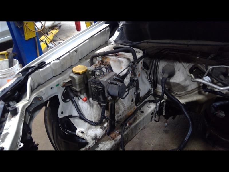 https://f005.backblazeb2.com/file/img-partshotlines-com/Inventory/NE231/Vehicle/17274_03.jpg